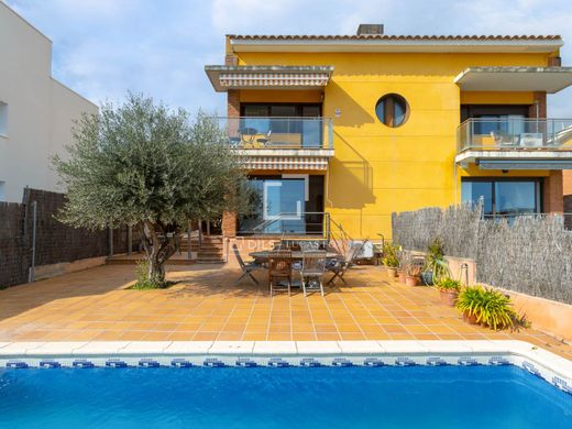 Villa in Sant Vicenç de Montalt, Province of Barcelona