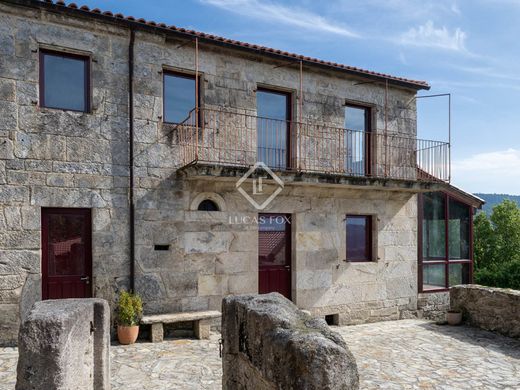 Villa in A Cañiza, Pontevedra