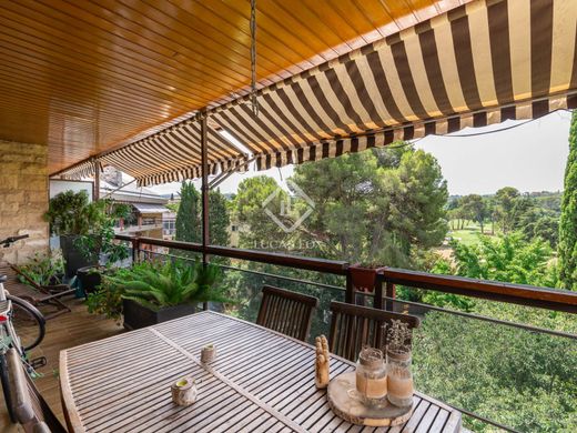 ﺷﻘﺔ ﻓﻲ Sant Cugat del Vallès, Província de Barcelona