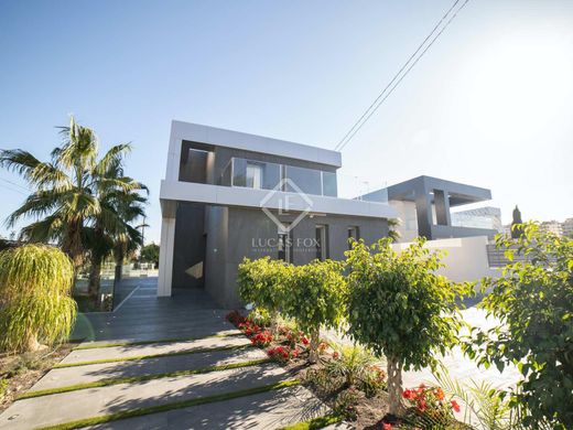 Villa in El Campello, Alicante