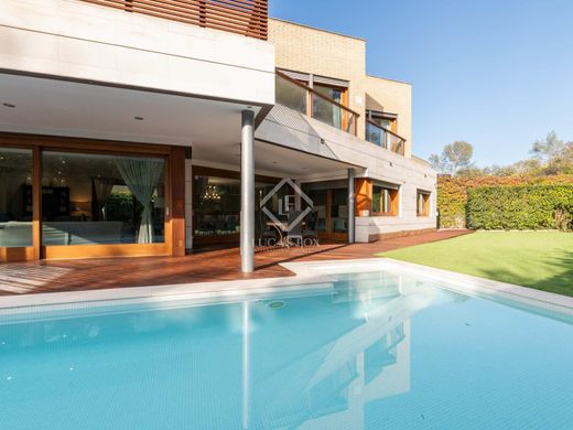 ﻓﻴﻼ ﻓﻲ Sant Cugat del Vallès, Província de Barcelona