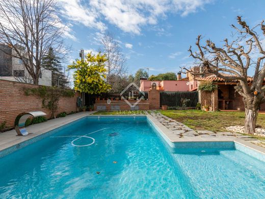 Villa in Sant Cugat del Vallès, Provinz Barcelona