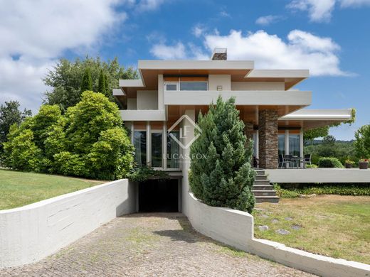 Villa in Pereiro de Aguiar, Ourense