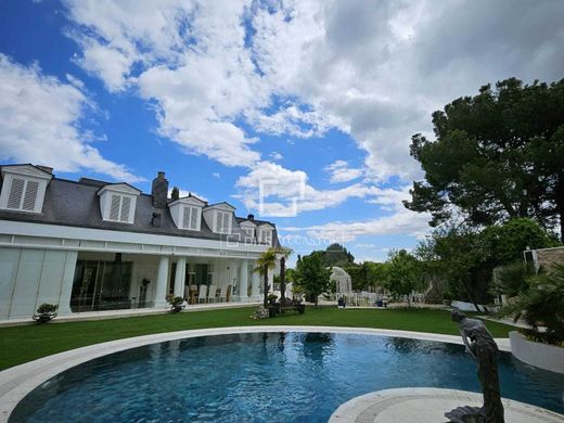 Villa in Pozuelo de Alarcón, Province of Madrid