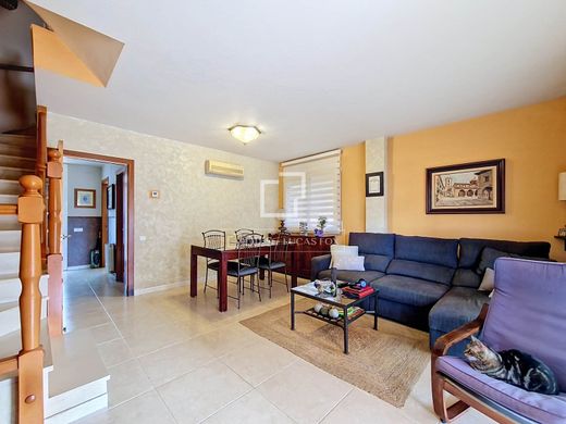 Villa in Cubelles, Province of Barcelona