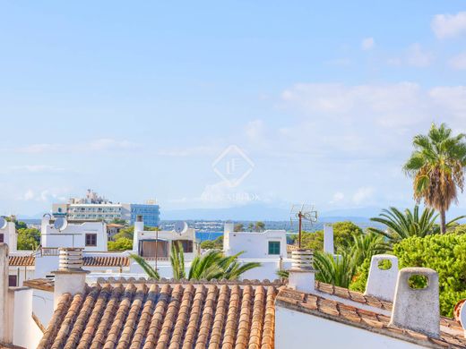 Villa in Colònia de Sant Jordi, Balearen