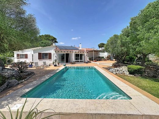 Villa Maó, Illes Balears