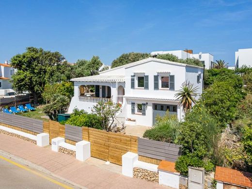 Villa in Mercadal, Province of Balearic Islands