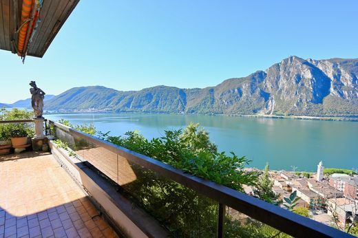 Campione, Provincia di Comoのヴィラ