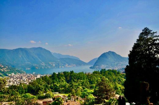 Porza, Lugano Districtの土地