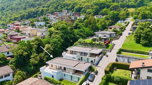 Villa in Gravesano, Lugano