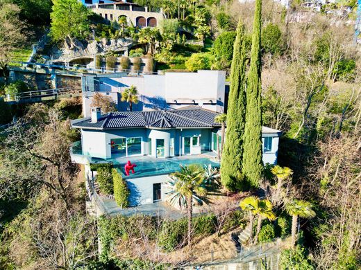 Villa in Vico Morcote, Lugano