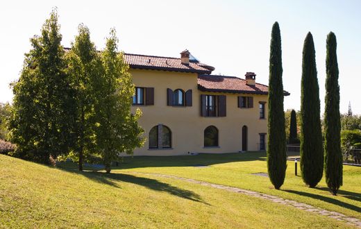 Villa San Fermo della Battaglia, Como ilçesinde