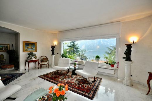 Villa a Campione d'Italia, Como