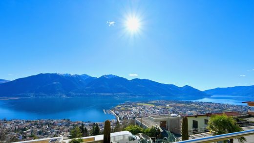 Appartement in Orselina, Locarno District