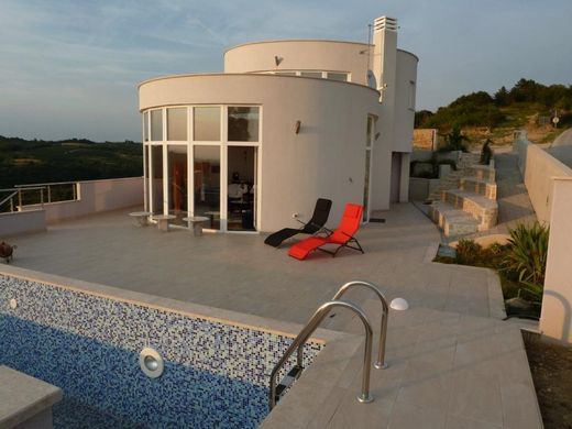 Villa in Momjan, Istria