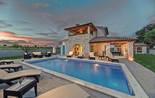 Villa en Marčana, Istria