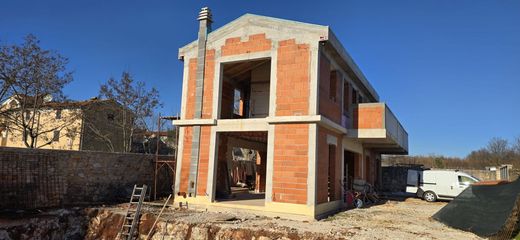 Villa in Bale, Bale-Valle