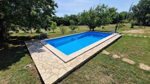 Poreč, Grad Porečのヴィラ