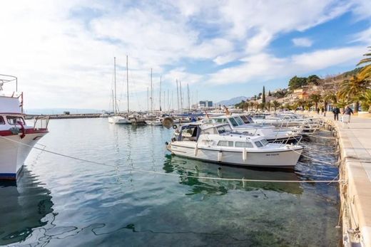 Hotel in Baška Voda, Split-Dalmatia