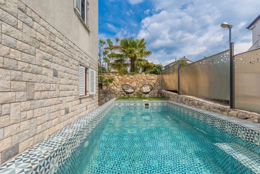 호텔 / Malinska, Malinska-Dubašnica