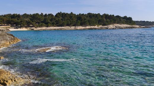 Вилла, Povlja, Selca