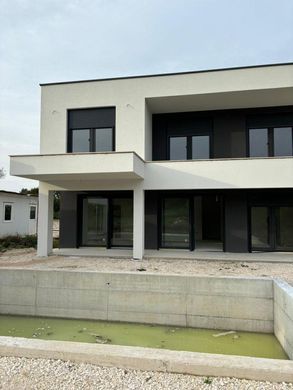 Villa in Labin, Grad Labin