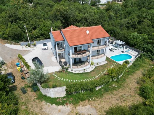 Villa for sale in Rijeka