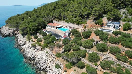 Villa in Sućuraj, Split-Dalmatia