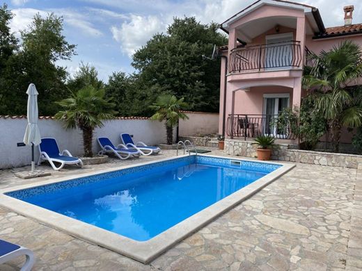 Hotel en Labin, Grad Labin