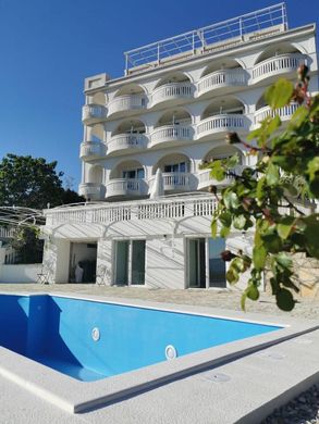 호텔 / Novi Vinodolski, Primorsko-Goranska