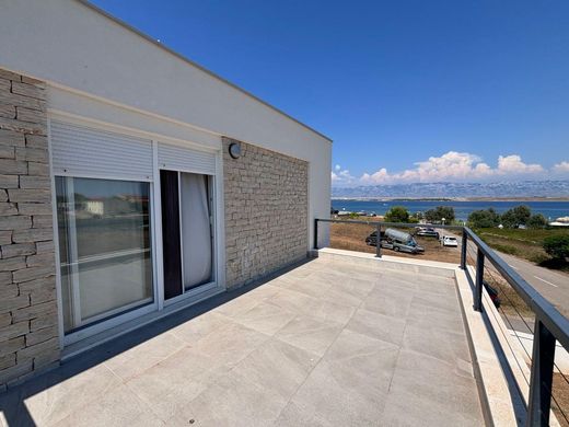 Villa a Kaštelina, Zadar