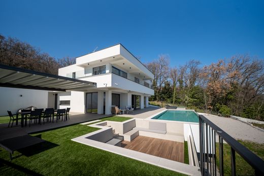 Villa in Lovran, Primorsko-Goranska