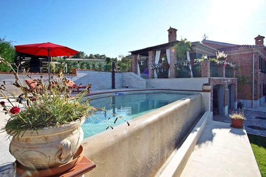 Villa à Kanfanar, Istria