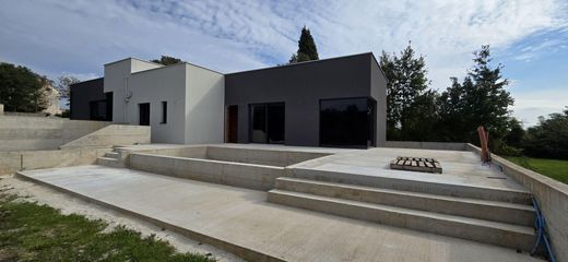 Villa a Barban, Istria