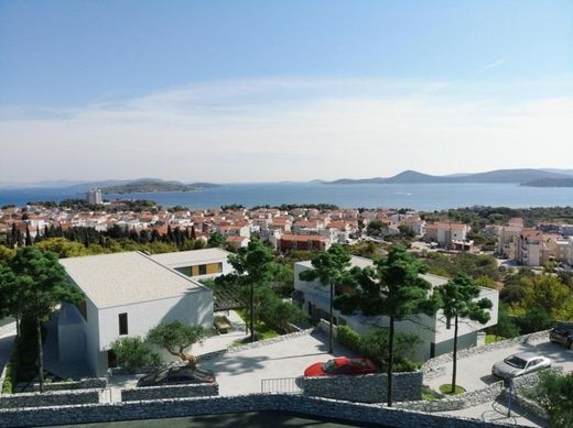 빌라 / Vodice, Sibenik-Knin