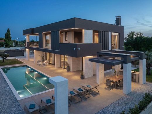 Villa in Krnica, Marčana