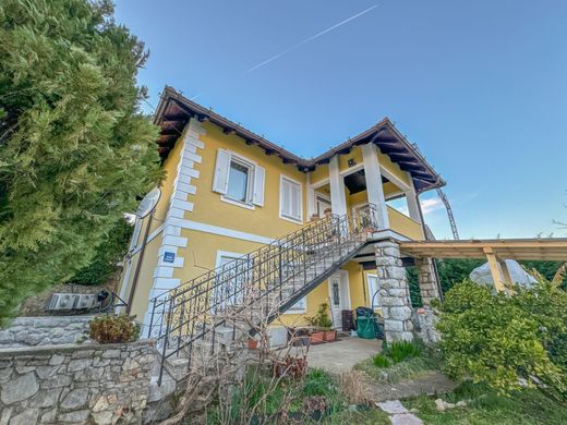 Villa en Ičići, Grad Opatija
