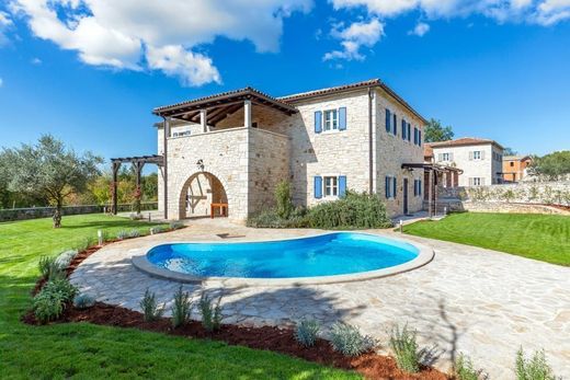 Villa en Tinjan, Istria