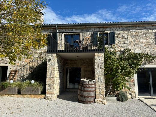 Villa a Parenzo, Grad Poreč