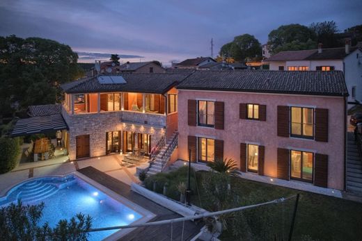 Villa en Rovinj, Grad Rovinj