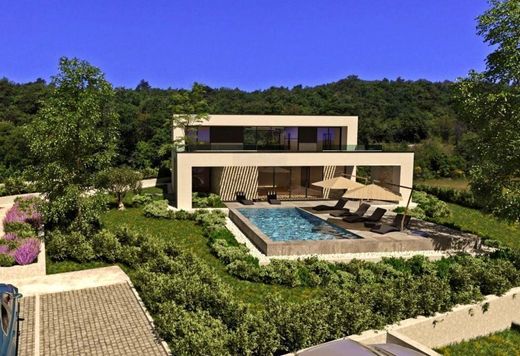 빌라 / Labin, Grad Labin