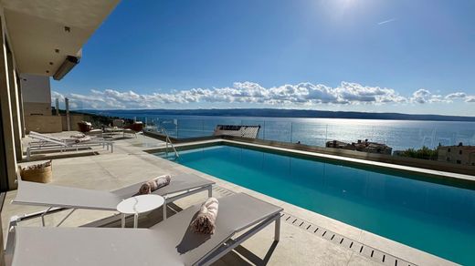 Villa à Dugi Rat, Dugi Rat Općina