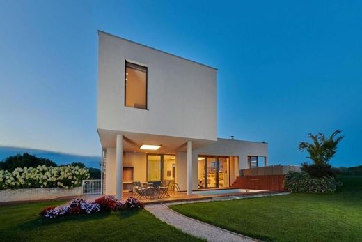 Villa in Umag, Grad Umag