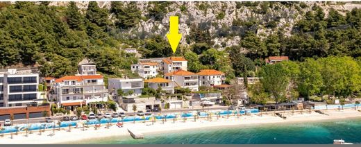 Hotel in Omiš, Grad Omiš