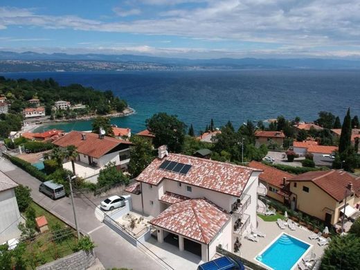 Villa Ika, Grad Opatija