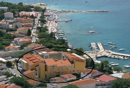 Albergo a Cirquenizza, Grad Crikvenica