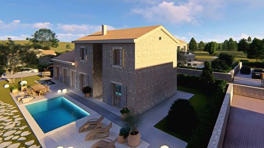 Villa a Novigrad, Novigrad-Cittanova