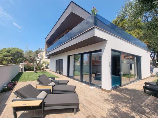 Villa in Fažana, Fažana-Fasana