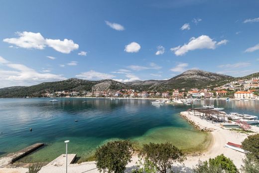 ﻓﻴﻼ ﻓﻲ Trogir, Grad Trogir